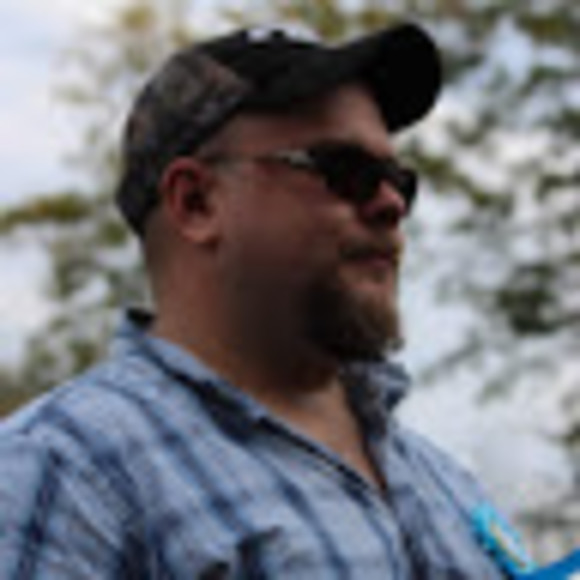 Meet your Posher, George - Picture 1 of 1